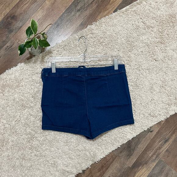 Urban Outfitters BDG 28 Mia Lace Up High Rise Retro 70's Inspired Denim Shorts - Picture 3 of 6